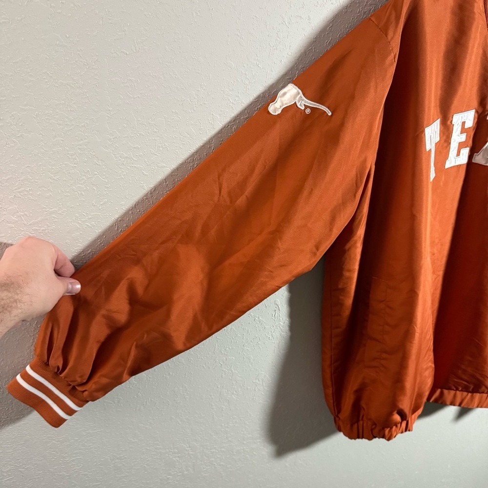 Men’s L Orange GIII Texas Colligate Lined Sporty Retro Inspired Casual Pullover - Picture 3 of 7